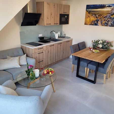 Ferienwohnung Zamek Na Dlani Mikulov Exterior foto