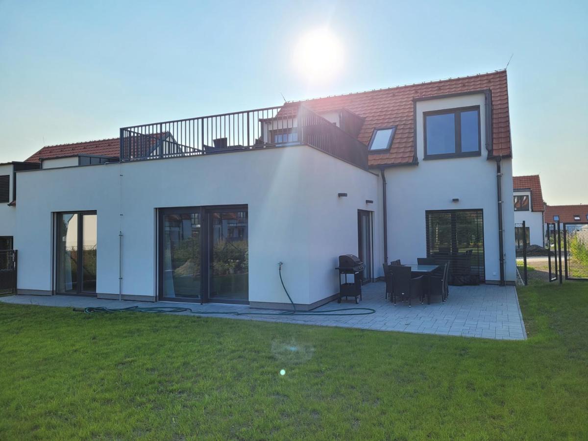 Ferienwohnung Zamek Na Dlani Mikulov Exterior foto